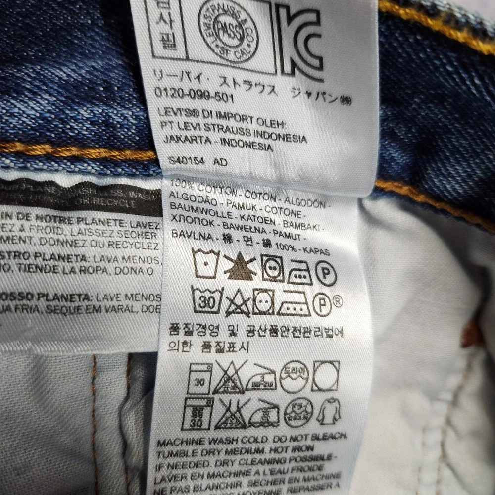 Levis 501 Original Fit Mens Jeans 38x32 Blue Straight Leg Button Fly 005010193